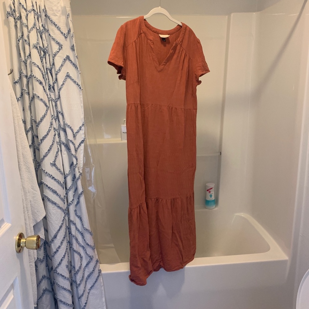 Dusty pink midi dress